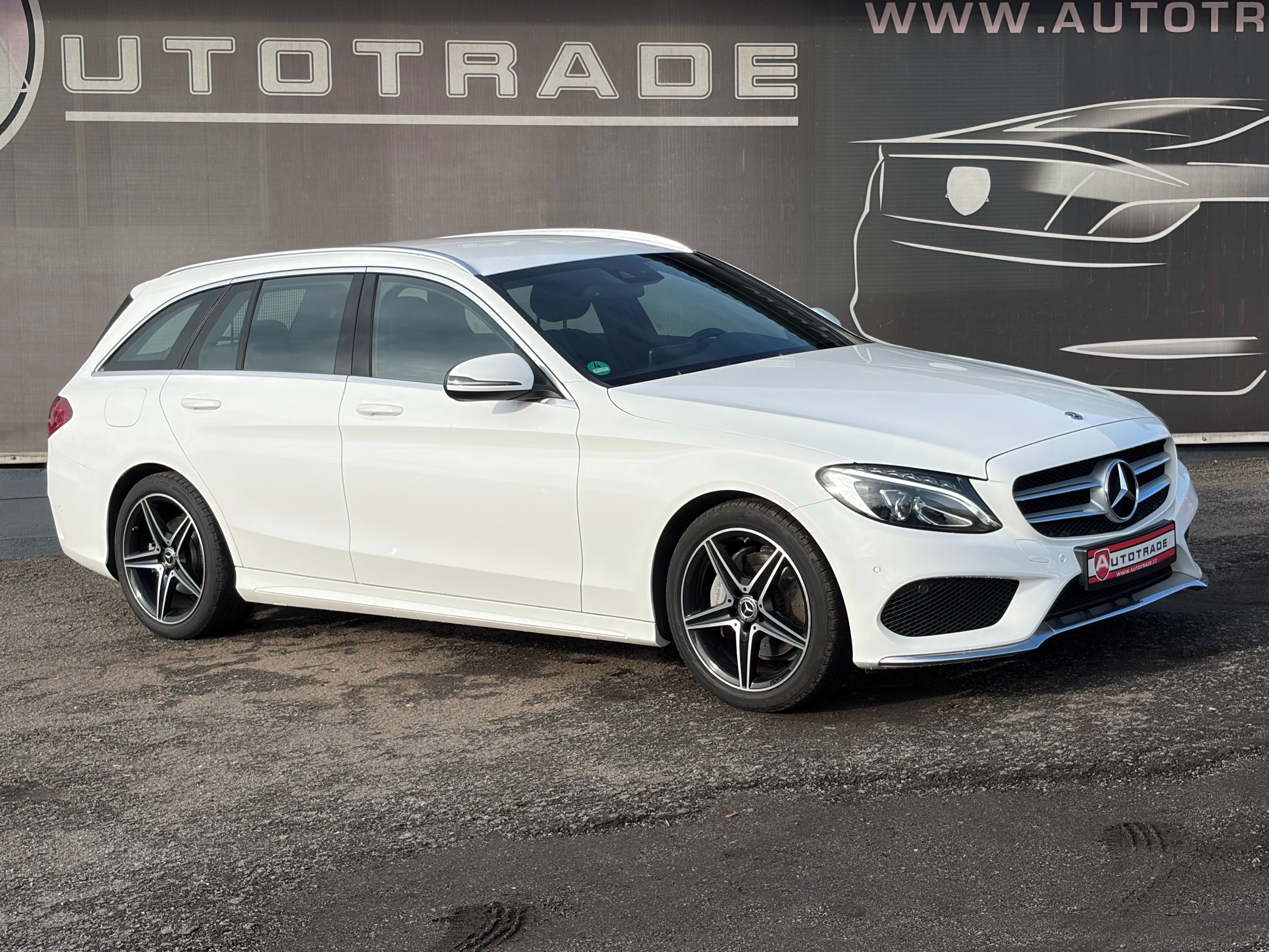 Mercedes-Benz Třídy C, 180 1.6 benzin 115kW, AMG Line - fotka 6