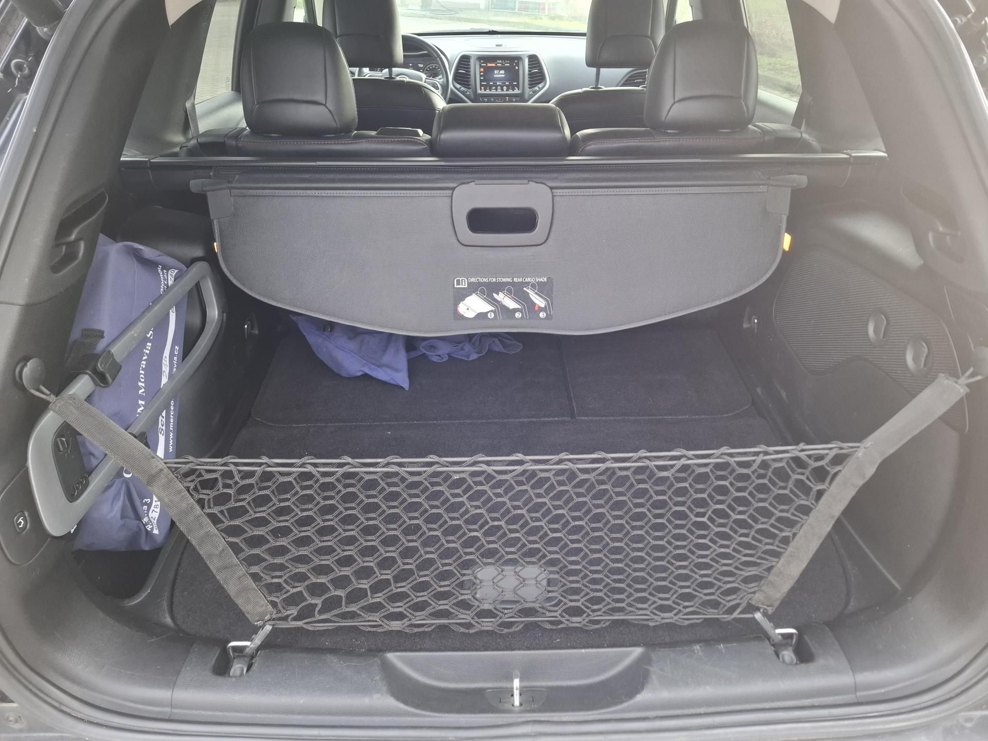 Jeep Cherokee, 3,2 L V6 TRAIL RATED - fotka 5