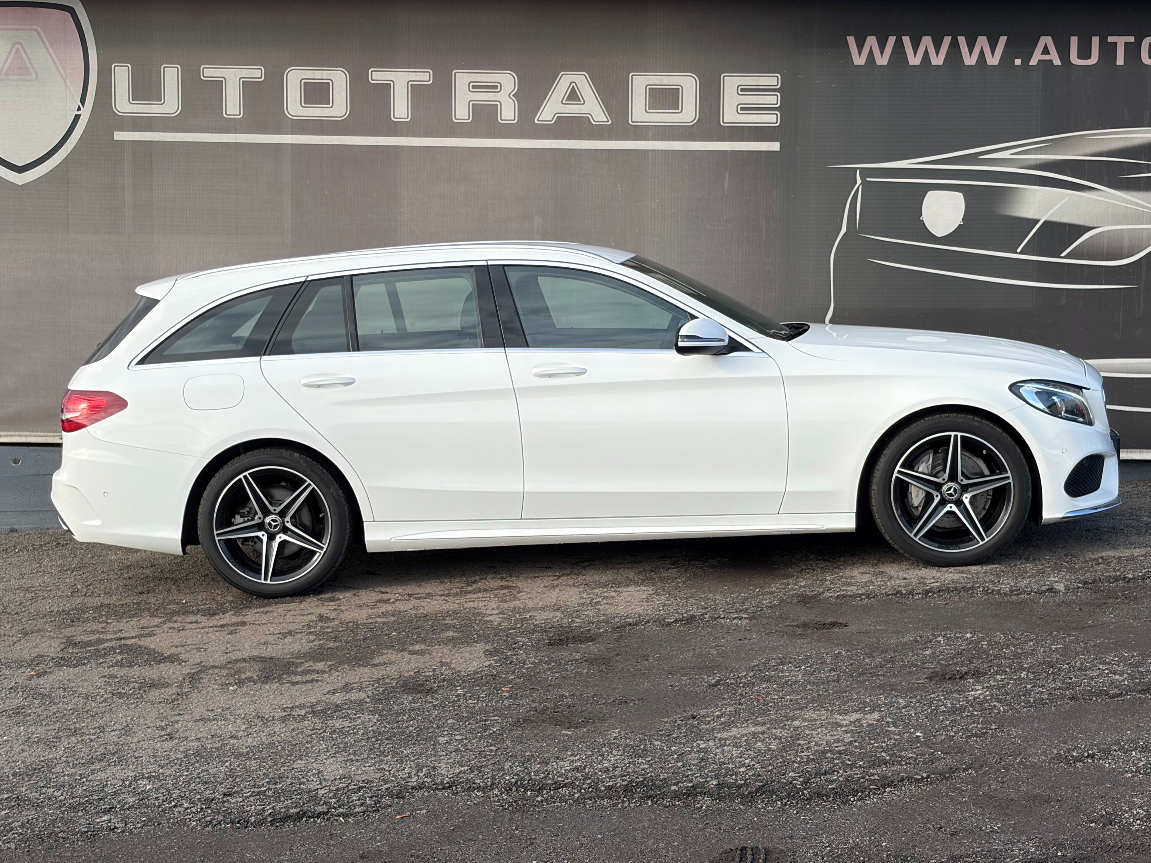 Mercedes-Benz Třídy C, 180 1.6 benzin 115kW, AMG Line - fotka 5
