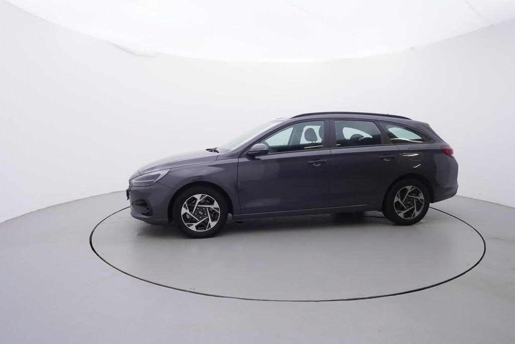 Hyundai i30, Comfort 1.0 74 kW - fotka 2