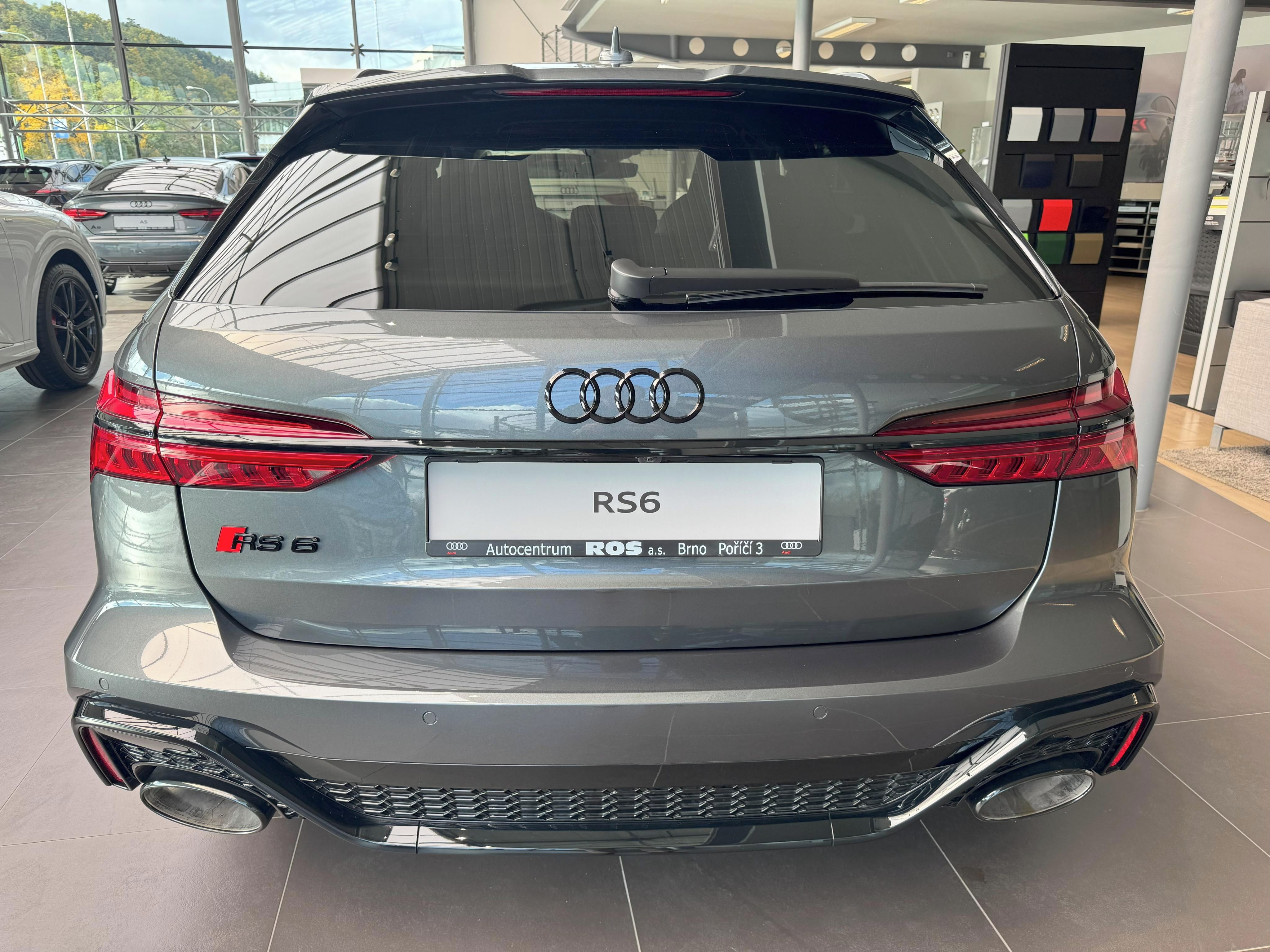 Audi RS6, Performance TFSI 463 kW - fotka 4