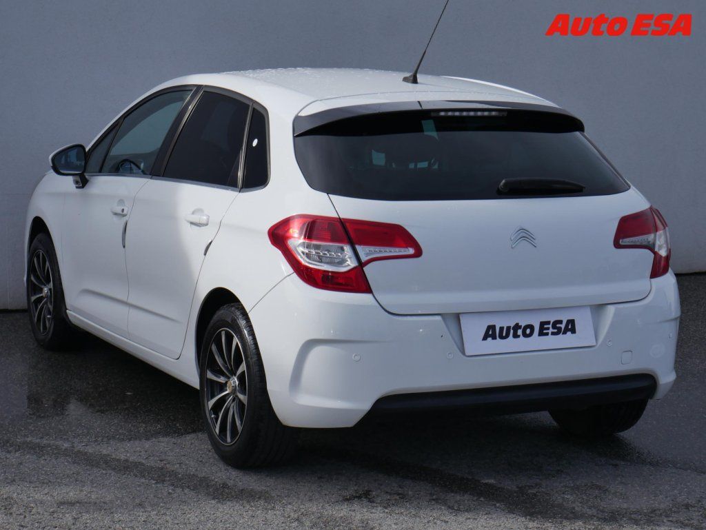 Citroën C4, 1.6i,ČR,AC,temp - fotka 6