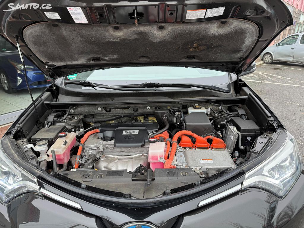 Toyota Rav4, fotka 10