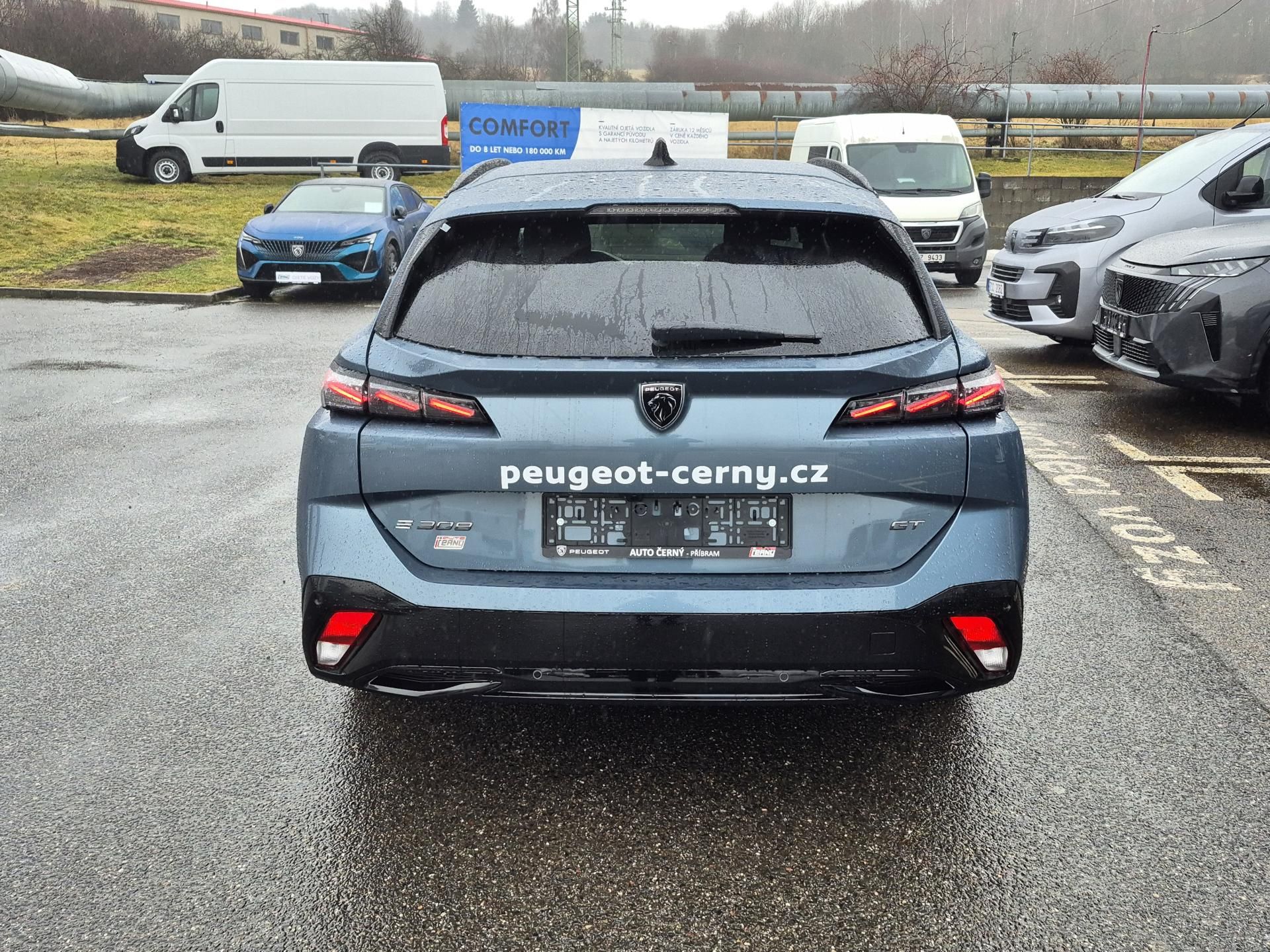Peugeot 308, SW GT Elektro115 kW/156k 58kWh - fotka 4