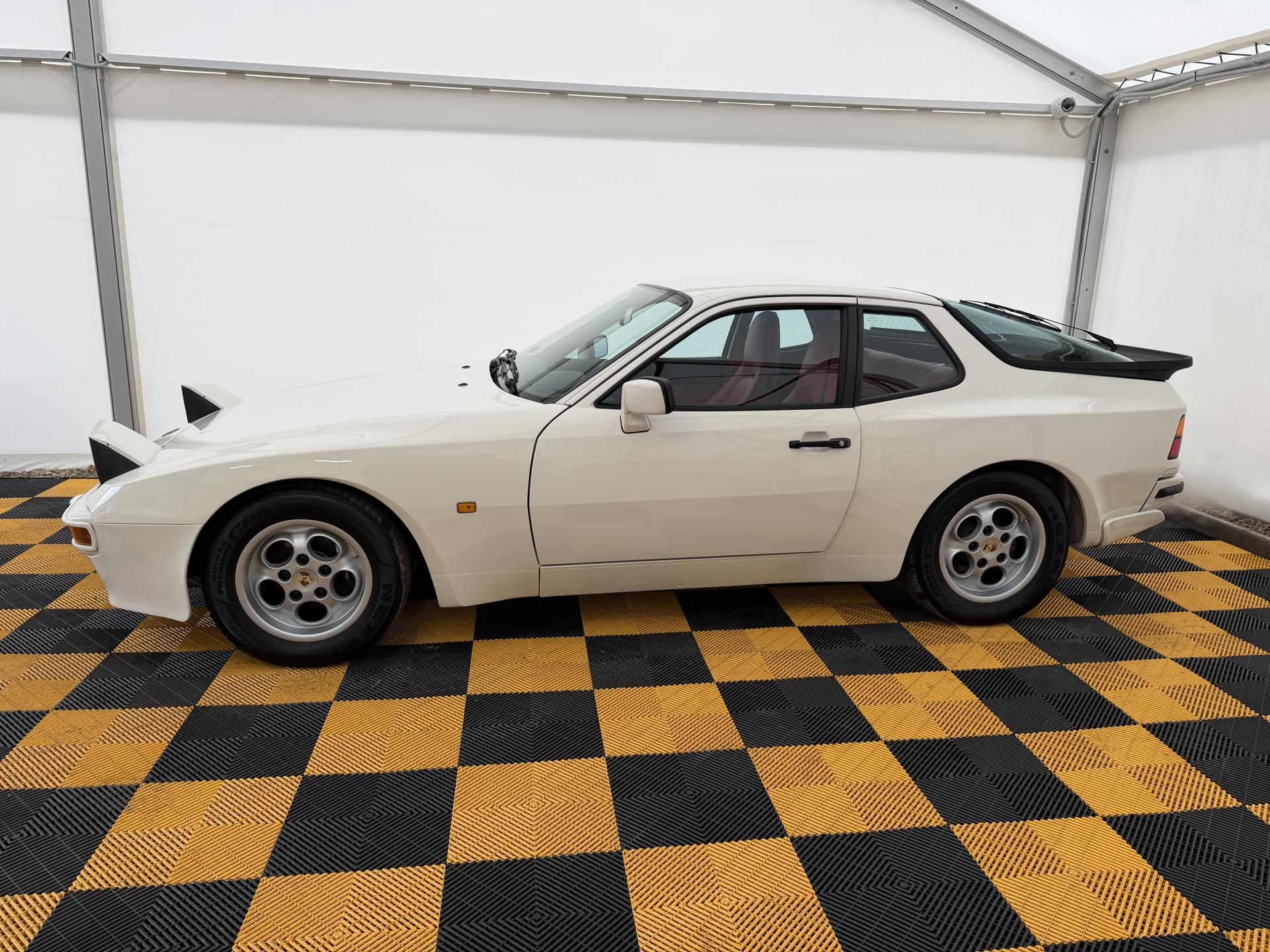 Porsche 944 - fotka 4