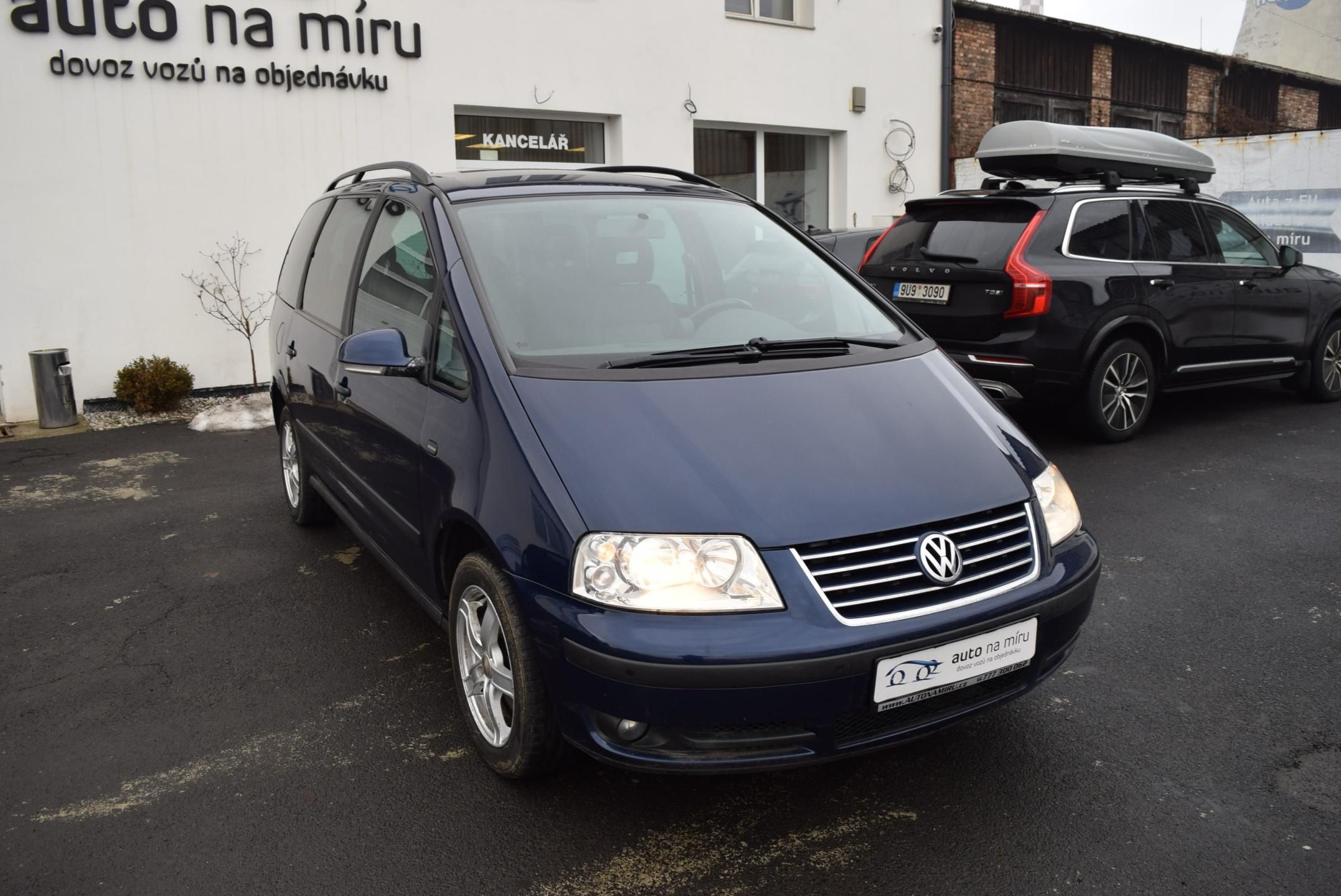 Volkswagen Sharan, 1.9TDI 85kw BVK 7MÍST TAŽNÉ - fotka 5