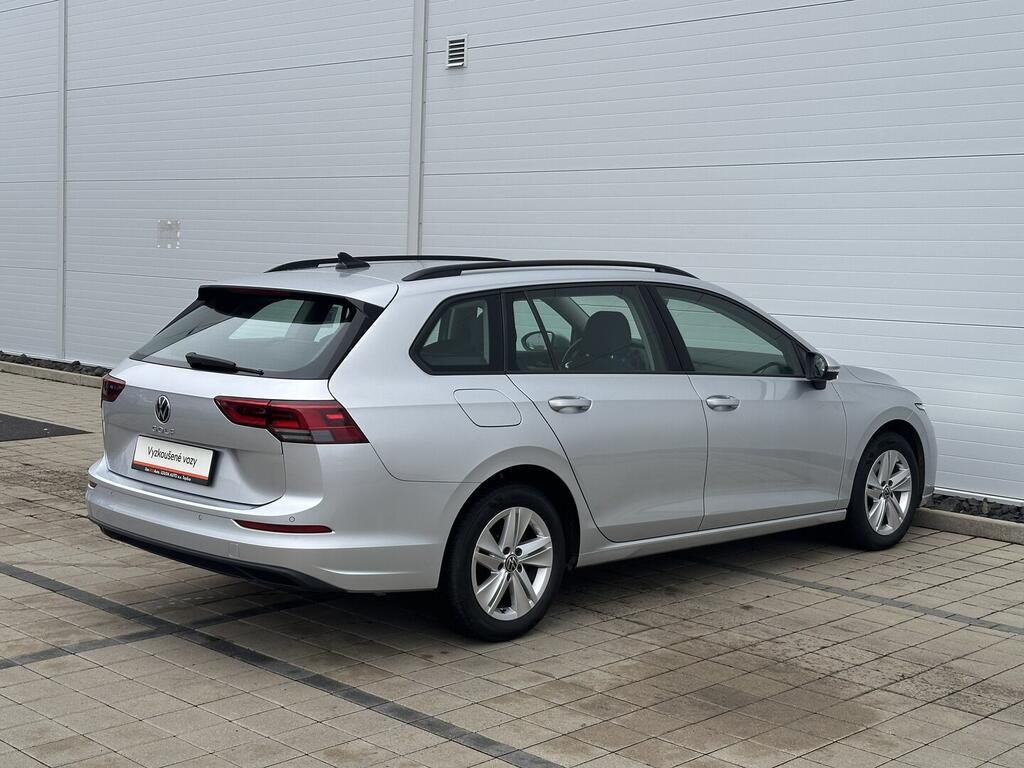 Volkswagen Golf Variant, Life 1.0 TSI 81 kW - fotka 5