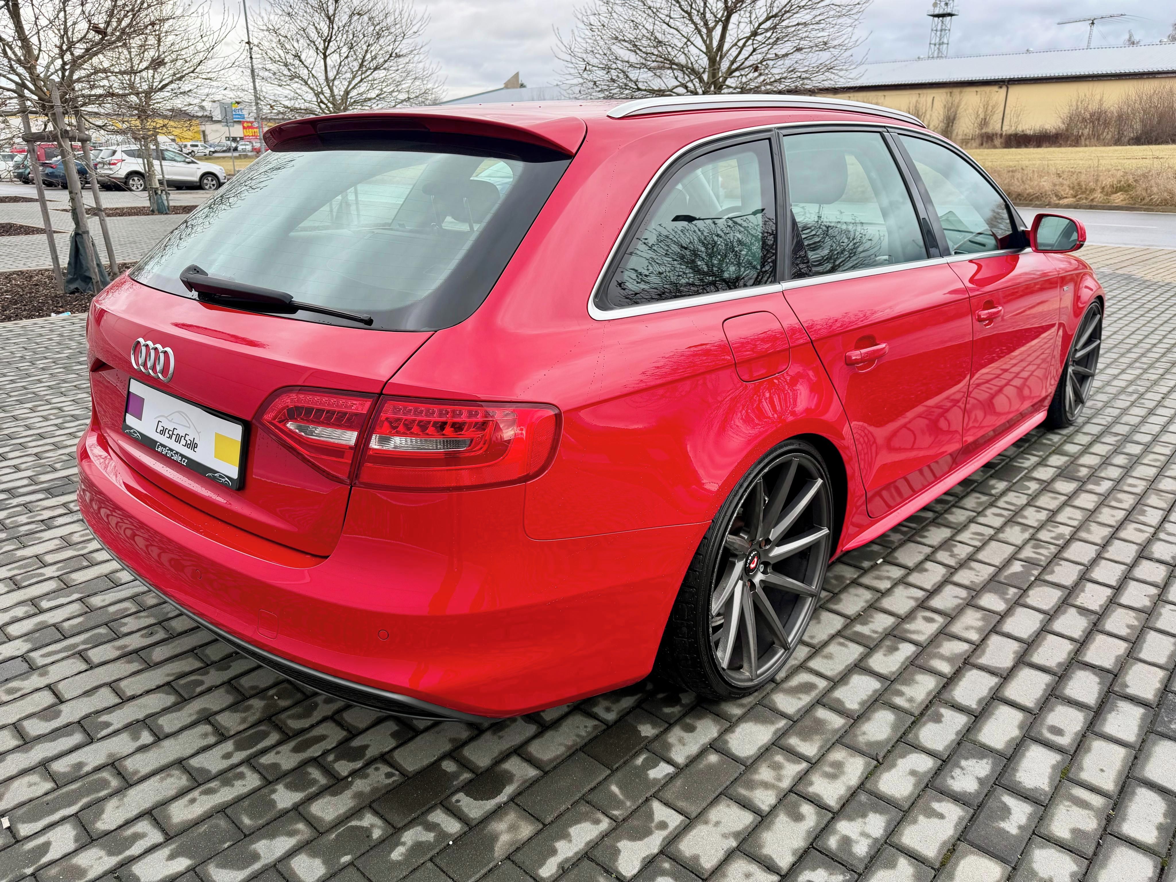 Audi A4, 2.0 TDI 110kW FACELIFT!!! - fotka 4