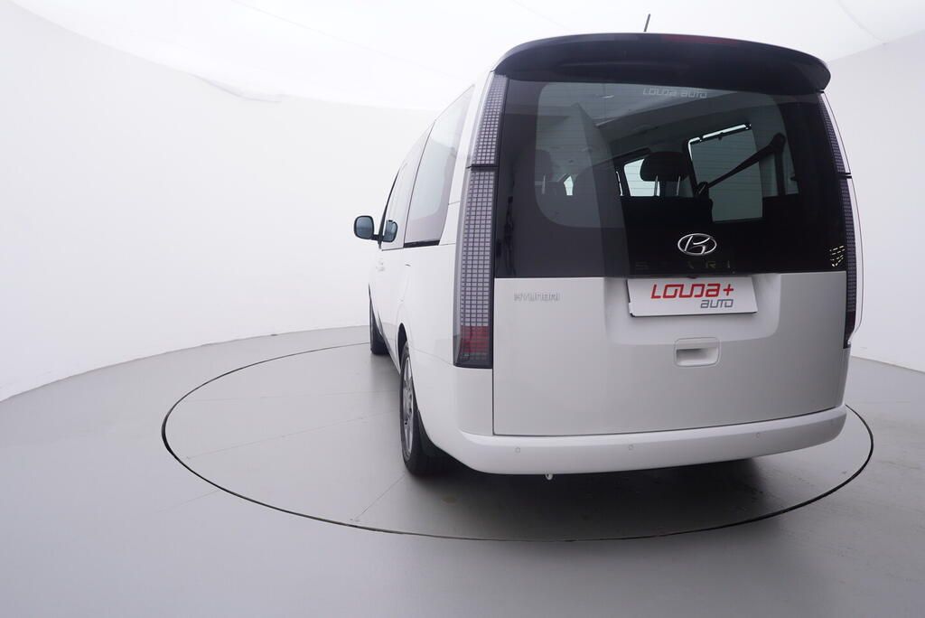 Hyundai Staria, 2.2 CRDi 130 kW - fotka 4