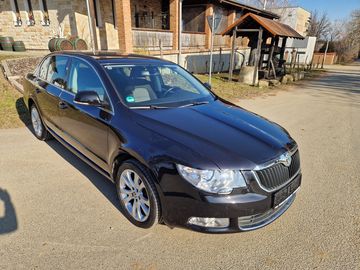 2 1,6 TDI, 77 KW xenony
