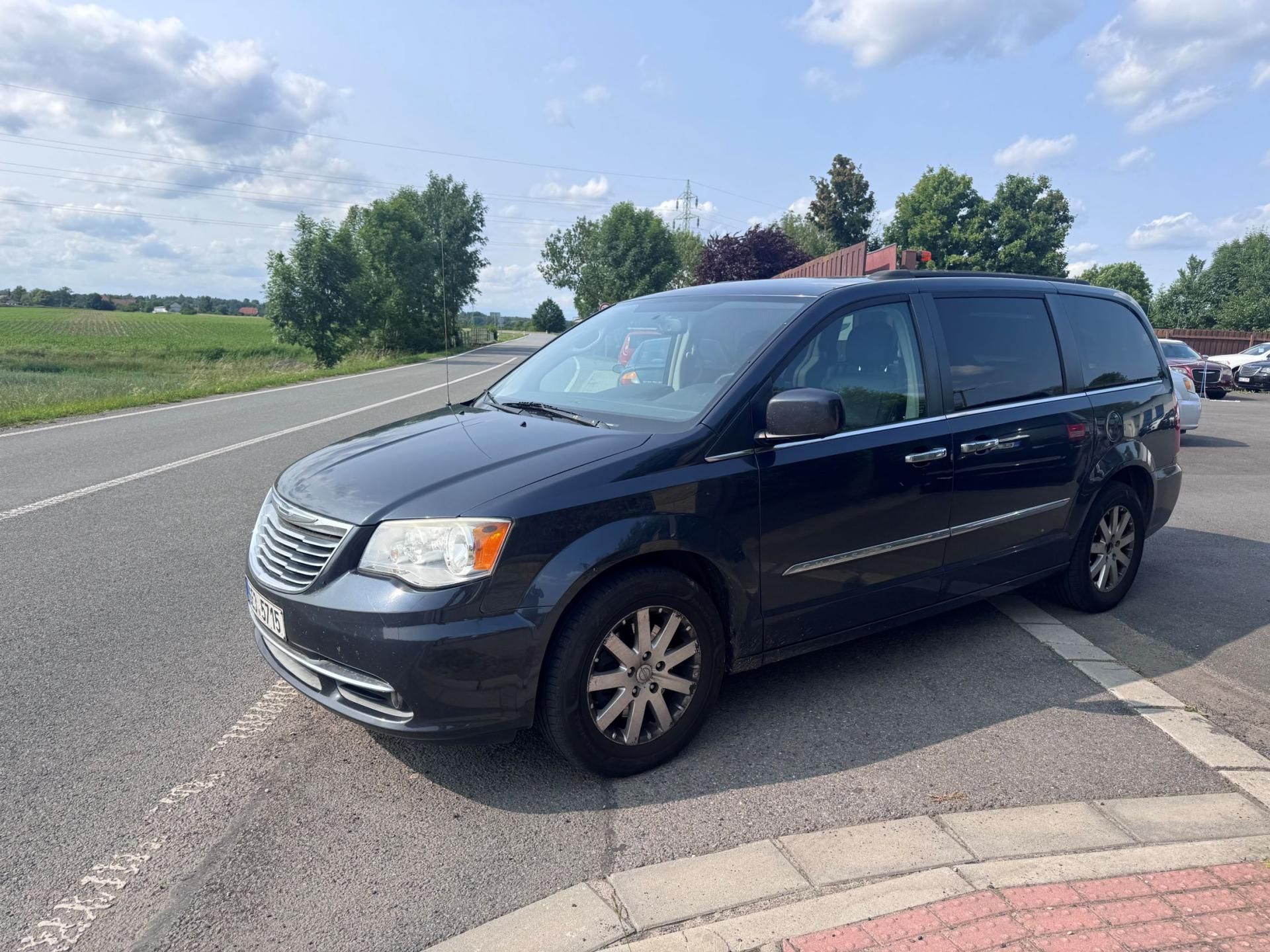 Chrysler Town & Country, 3,6 RT DVD Stown Kůže 2014 - fotka 2