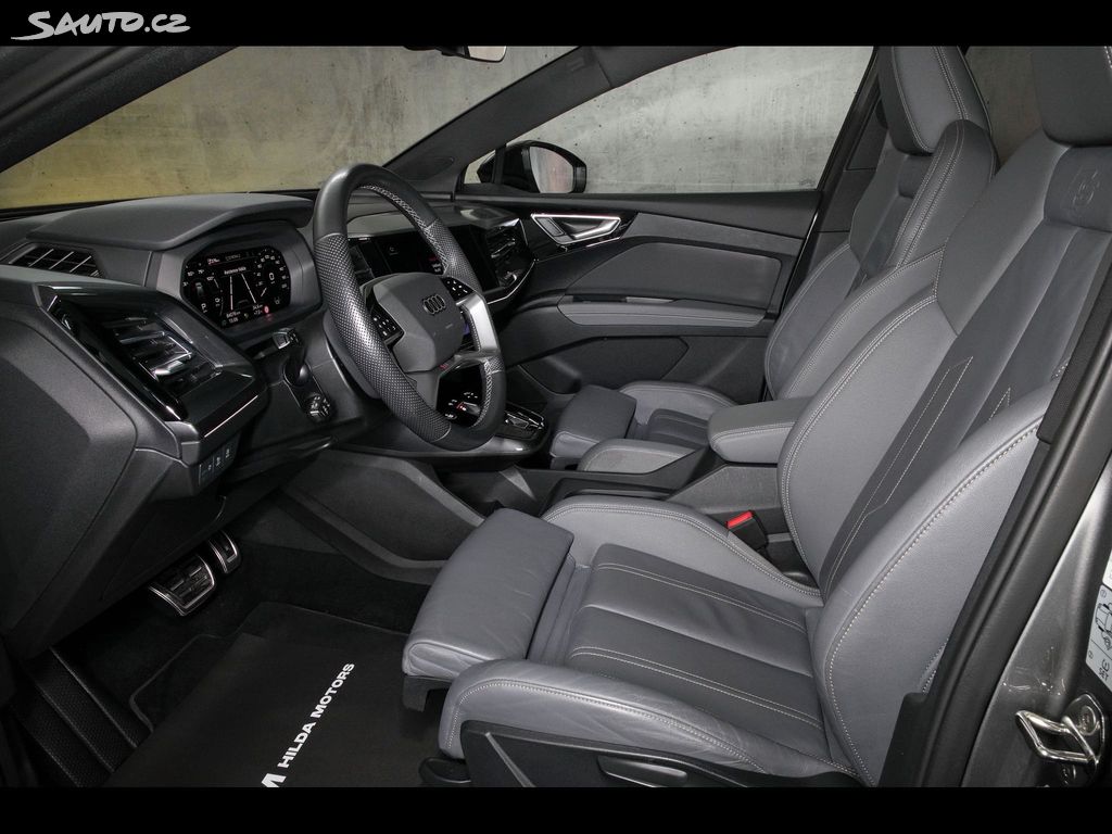 AUDI Q4 E-TRON 50 QUATTRO S LINE