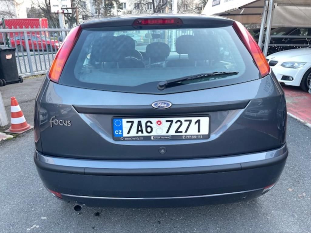 Ford Focus, 1,6 i 74kW,komplet po renovaci - fotka 6