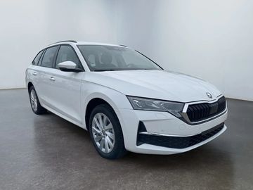 1.5eTSI 150k,DSGtažné,17" 2026