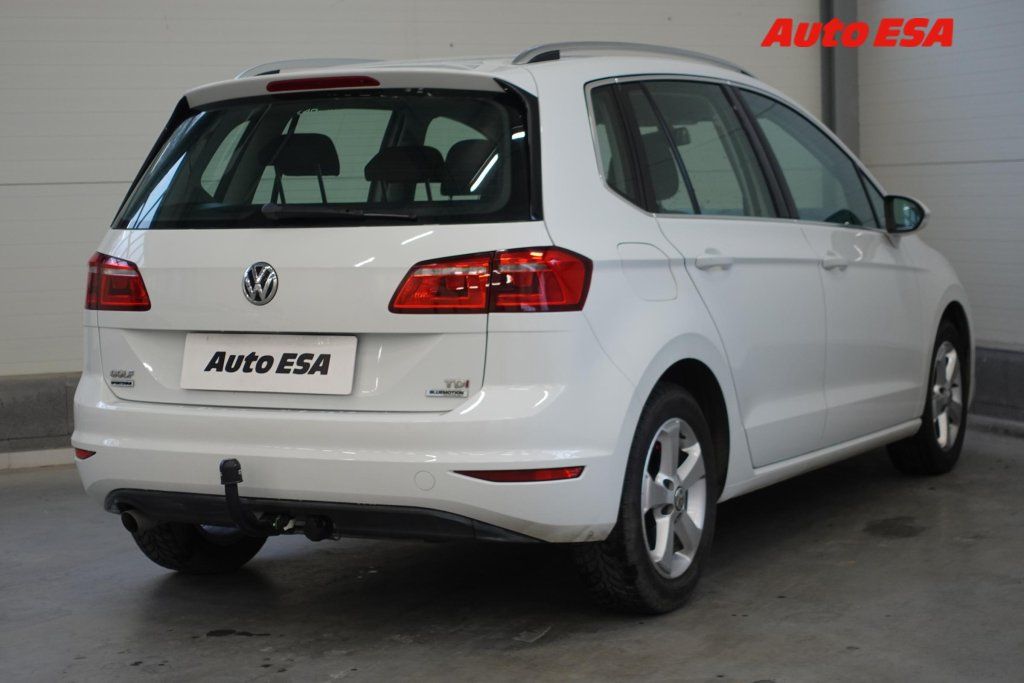 Volkswagen Golf Sportsvan, 1.6 TDi,1.maj,ČR,AC,TZ - fotka 4