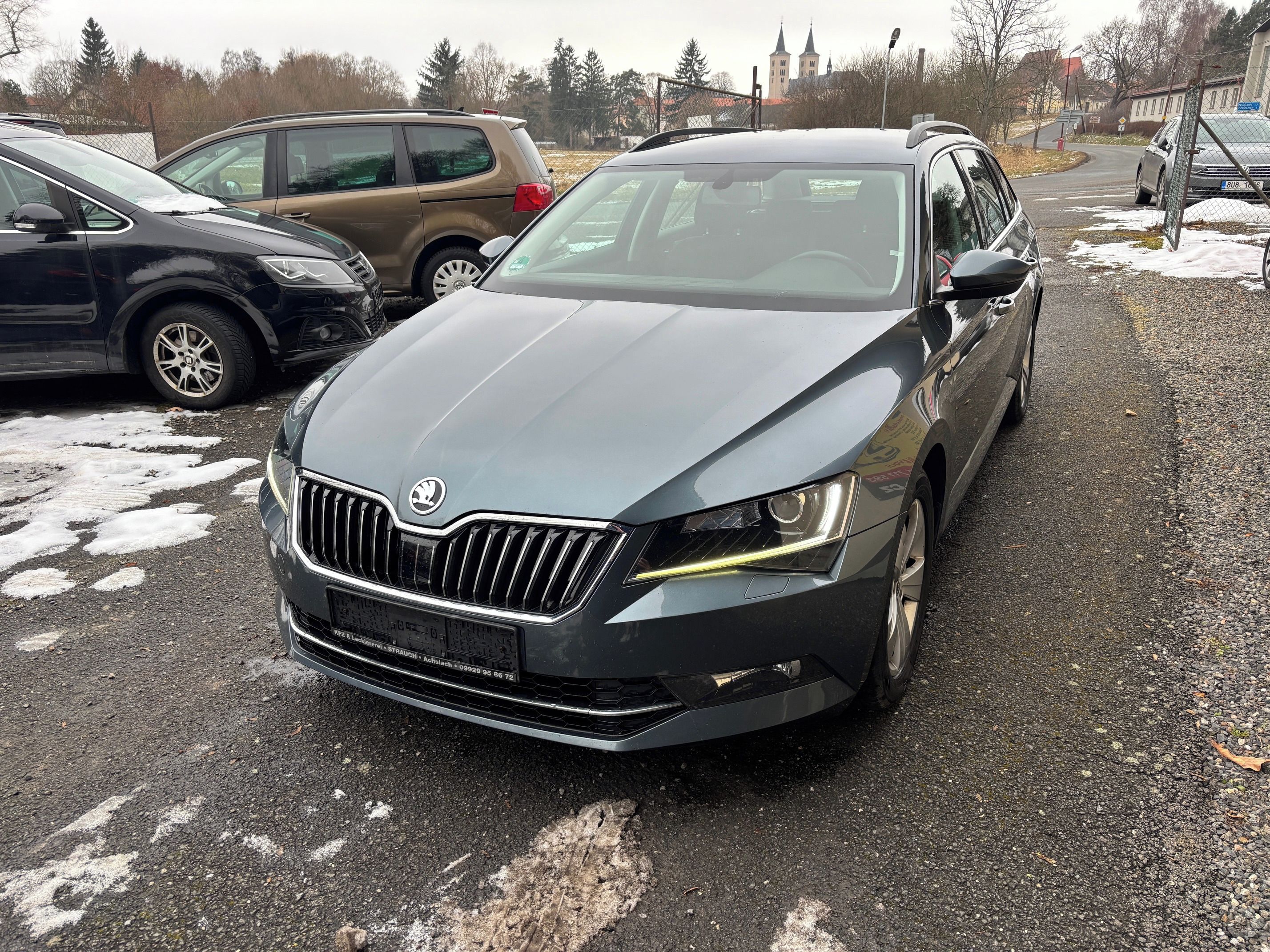 Škoda Superb, Rok2016,110KW,177914KM - fotka 2