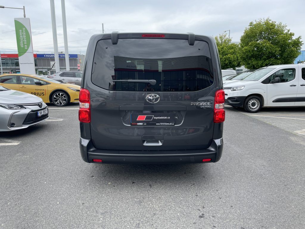 Toyota Proace Verso, 2.0 8AT L2 VIP 7S ODBĚR 3/2026 - fotka 4