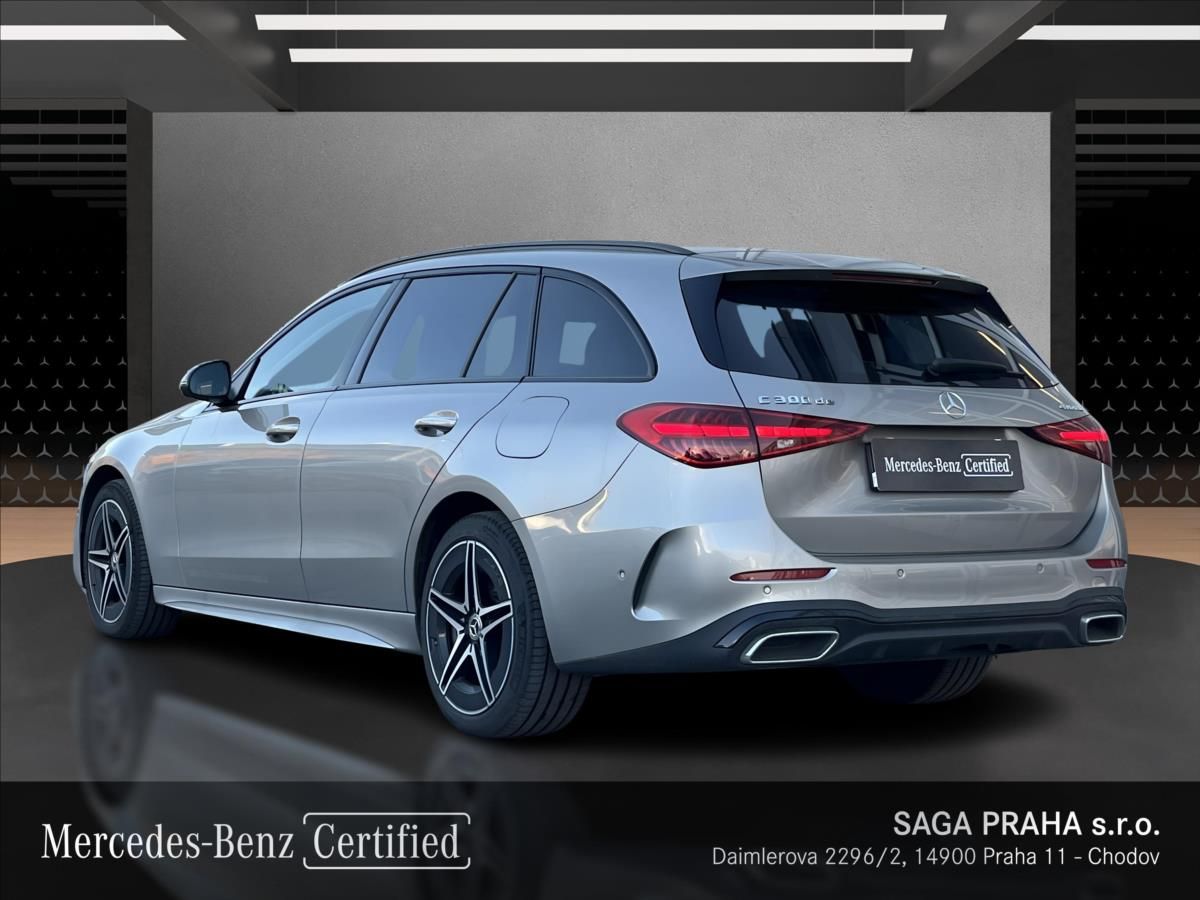 Mercedes-Benz Třídy C, C 300 de 4MATIC kombi - fotka 3