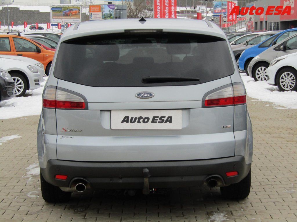 Ford S-MAX, 2.2 TDCi,Navi,xenon - fotka 5