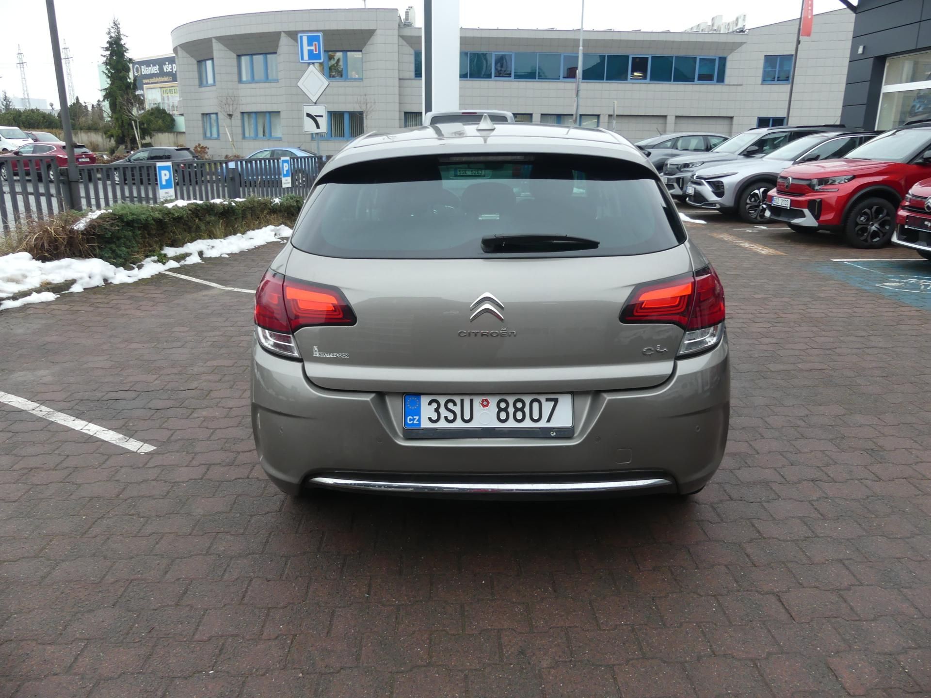 Citroën C4, 1,2 PureTech 110 MAN5 - fotka 6