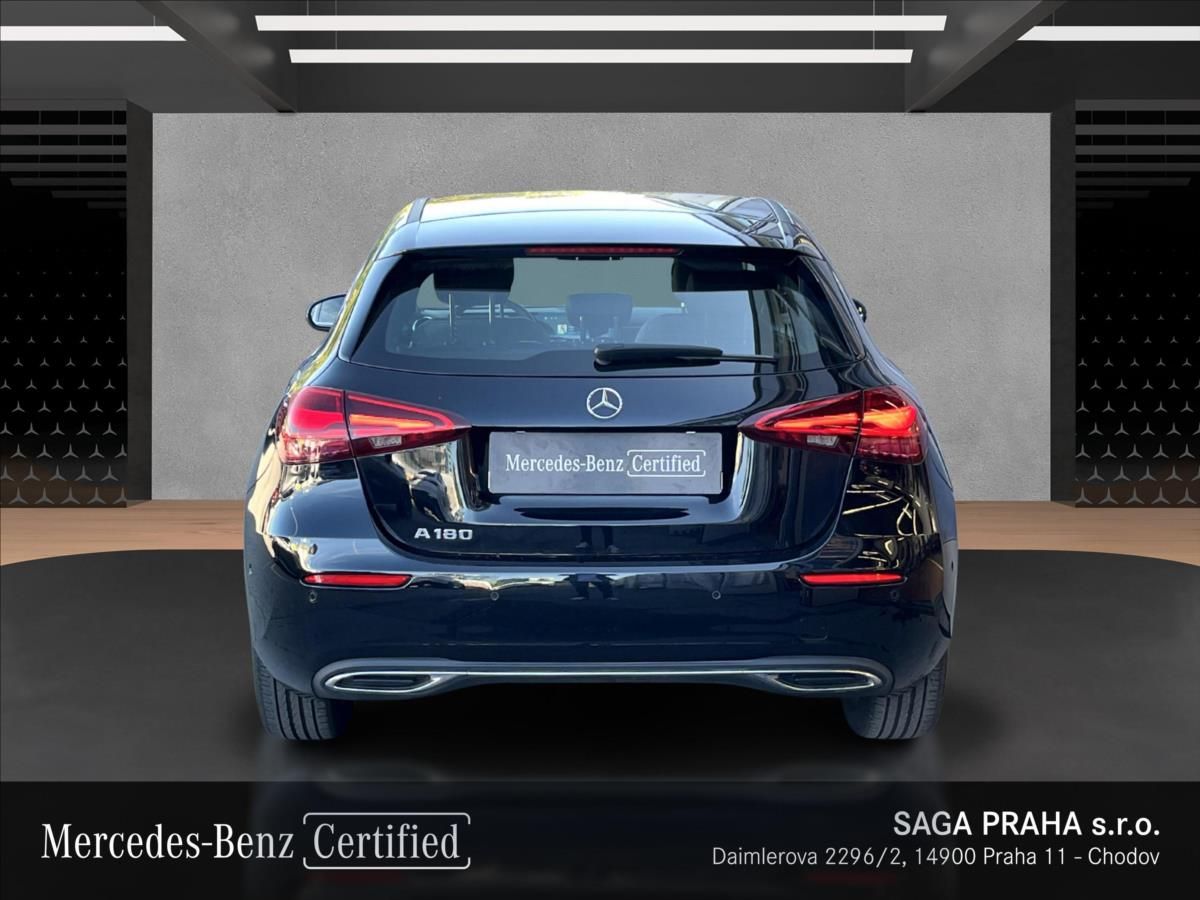 Mercedes-Benz Třídy A, A 180 Progressive Line - fotka 4
