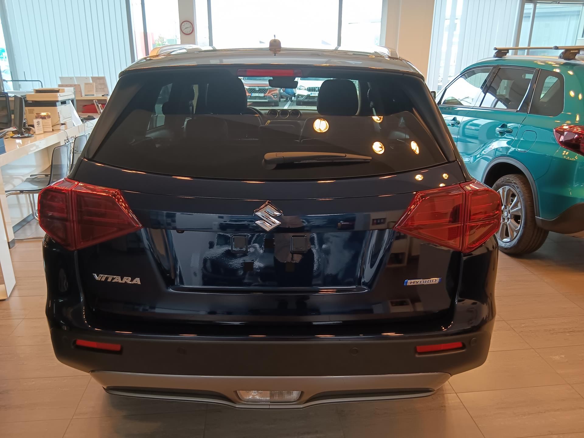Suzuki Vitara, ELEGANCE 1,4 HYBRID A/T 4x2 - fotka 4