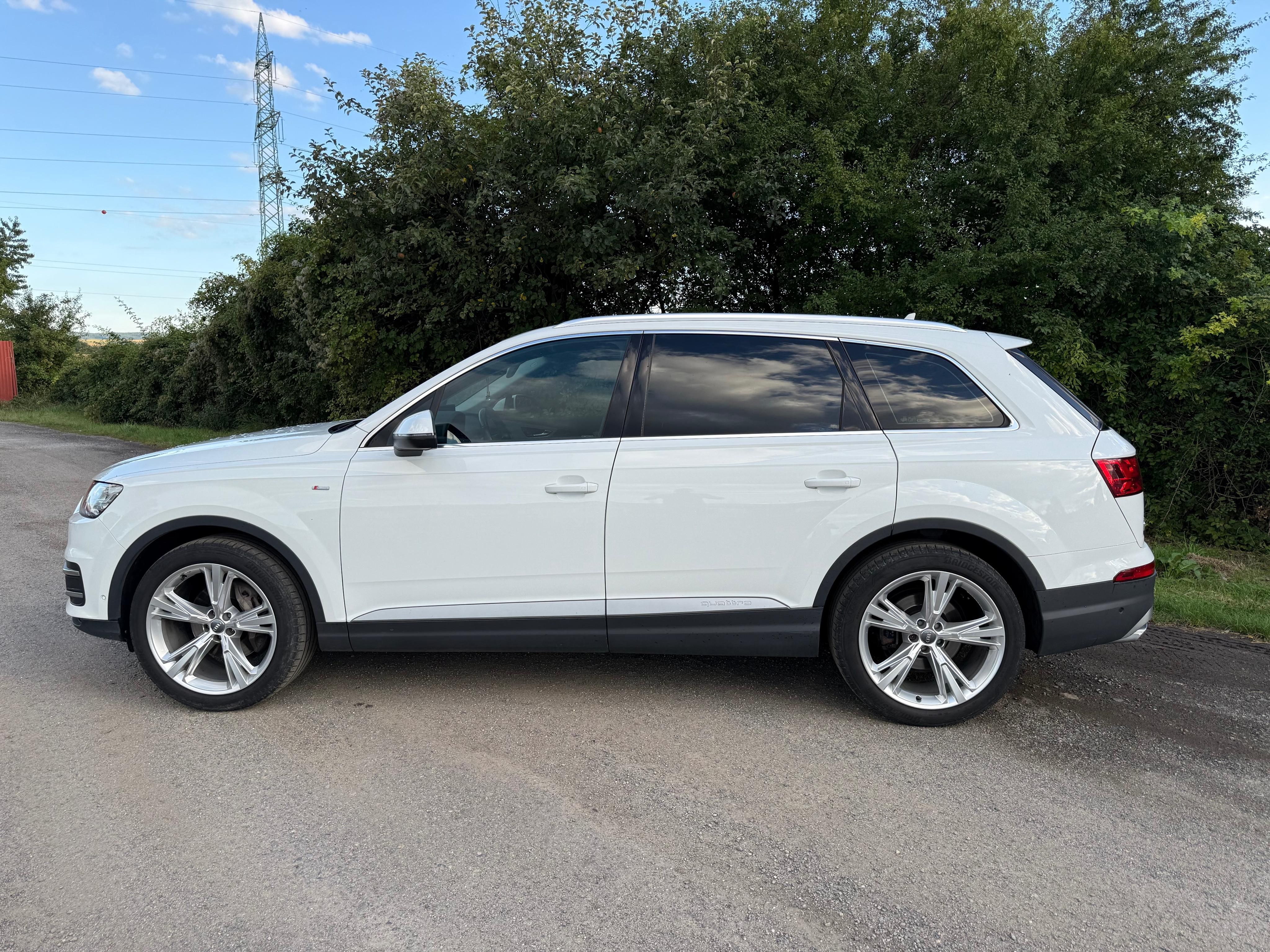 Audi Q7, 3.0 Tdi, původ CZ, 227tis./km - fotka 5