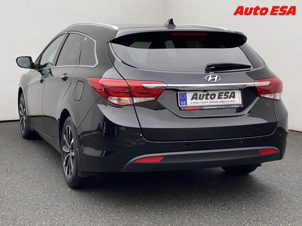 Hyundai i40, 1.7 CRDi,ČR,AC - fotka 6