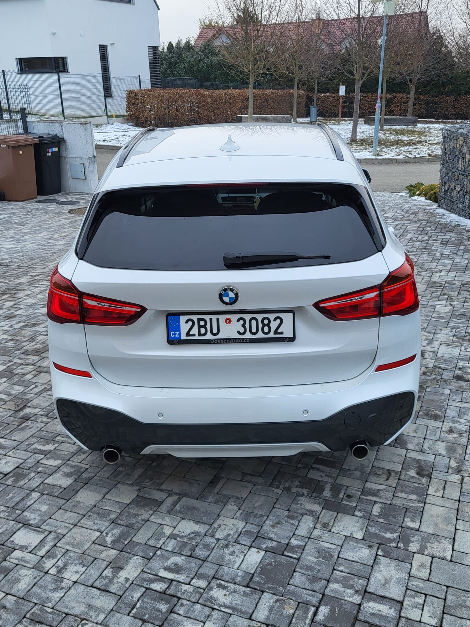 BMW X1, BMW X1, XDRIVE 20i - fotka 6