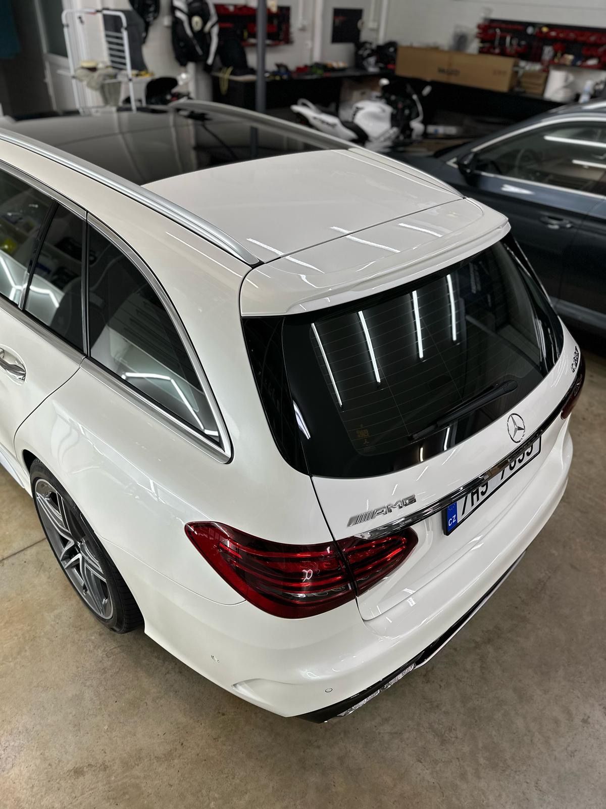 Mercedes-Benz Třídy C, C63s - fotka 3
