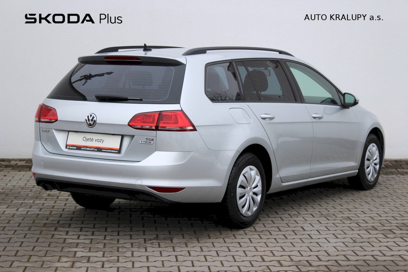 Volkswagen Golf, 1.6 TDI/81kW Trendline - fotka 2
