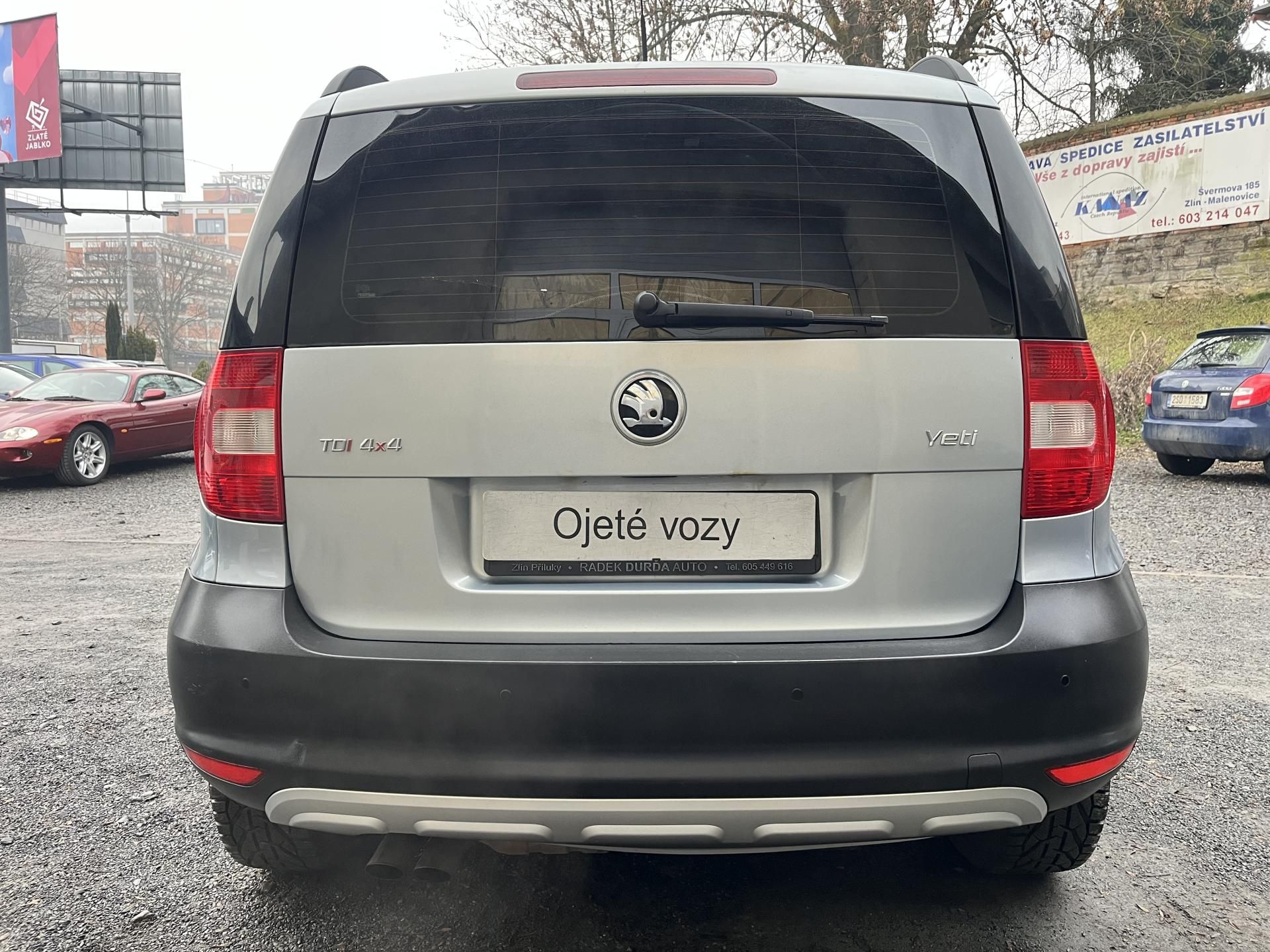Škoda Yeti, 2,0 TDi 103Kw 4X4 MAN.ČR!!! - fotka 6