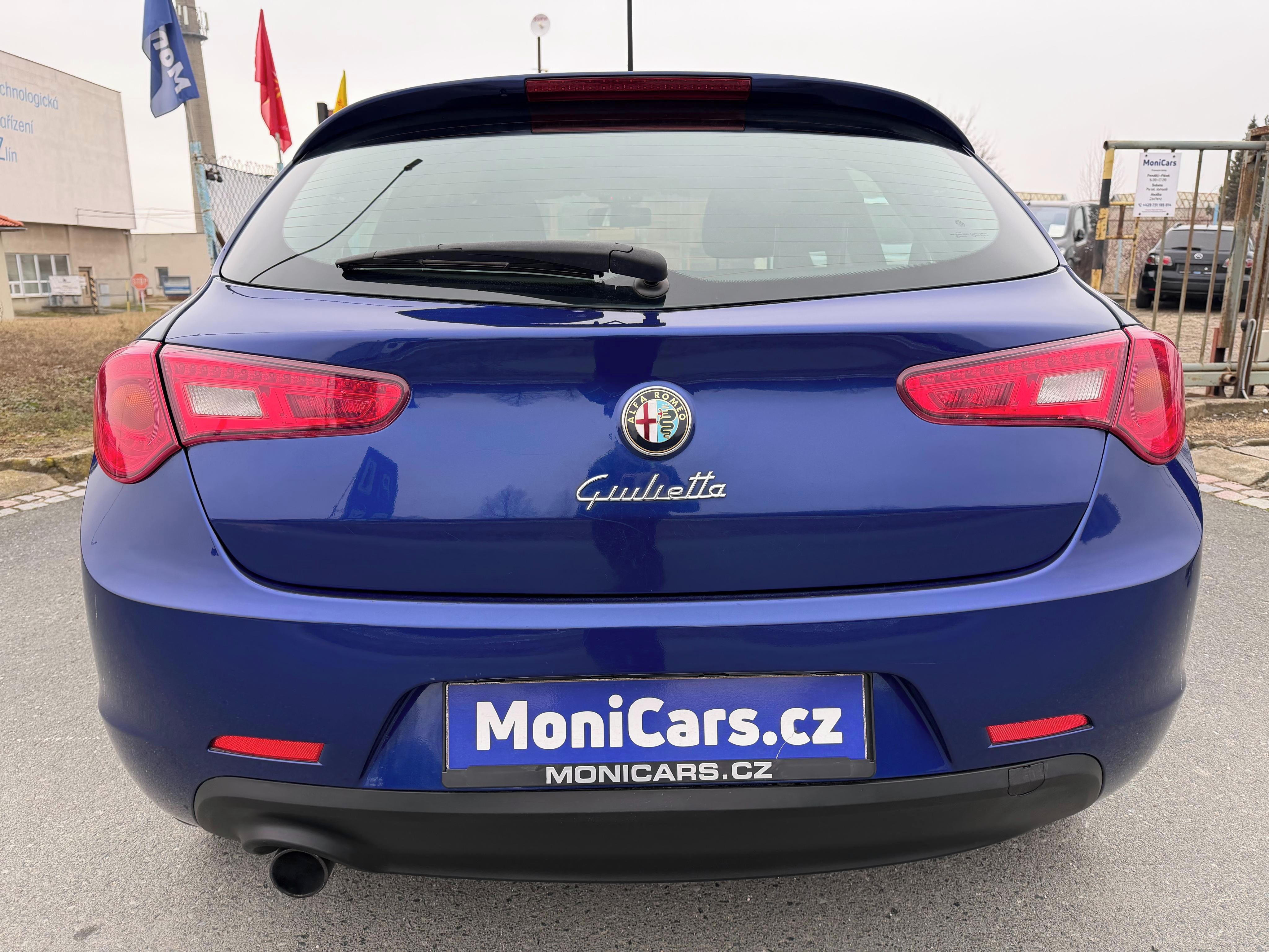 Alfa Romeo Giulietta, 1.4 TURBO 77kW - fotka 6