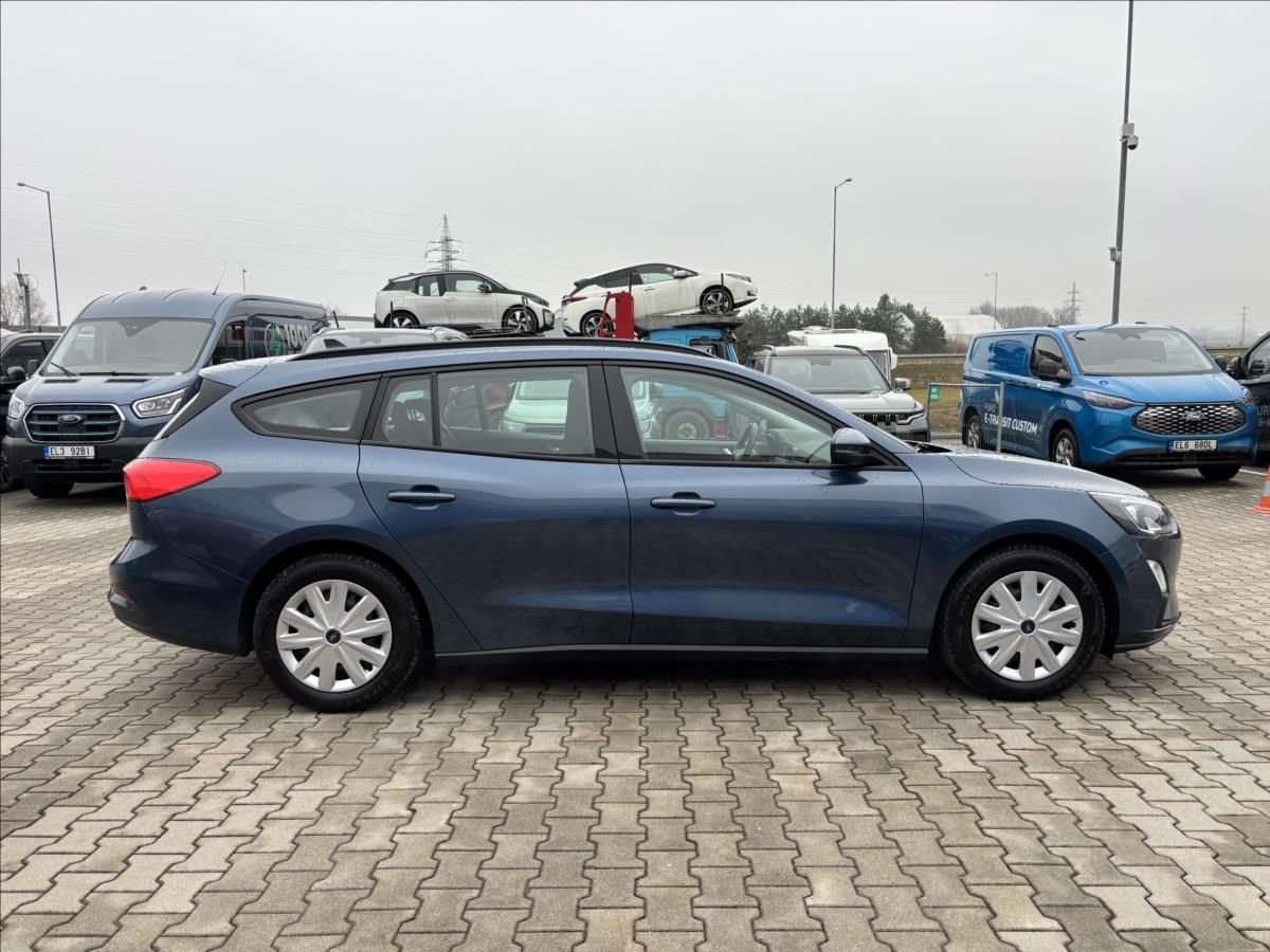 Ford Focus, 1,0 EcoBoost 92kW Trend - fotka 6
