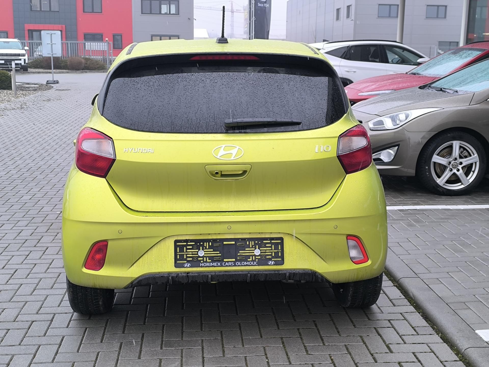 Hyundai i10, 1.0i SMART 15" ALU - fotka 4