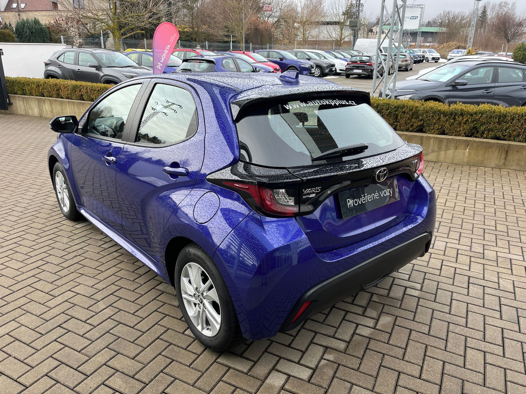 Toyota Yaris, 1.5 Hybrid e-CVT Comfort - fotka 4