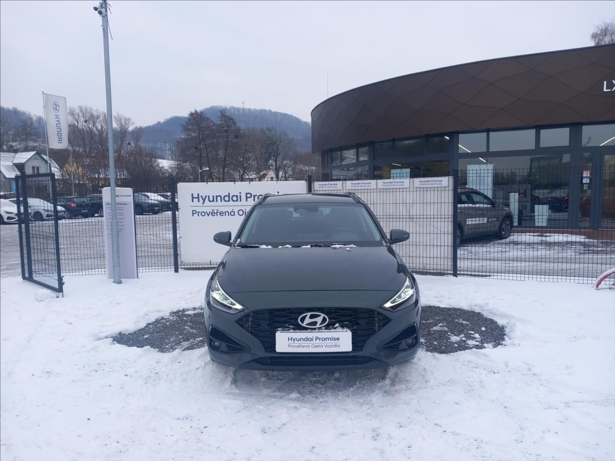 Hyundai i30, 1,0 TGDI FL WG DCT STYLE - fotka 2
