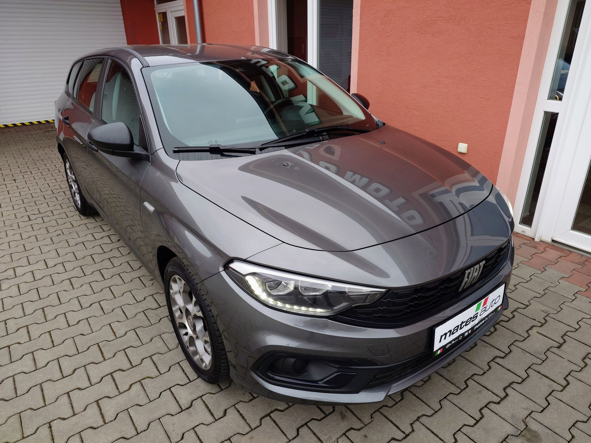 Fiat Tipo, 1.6 M-Jet City Life 96 kW - fotka 4