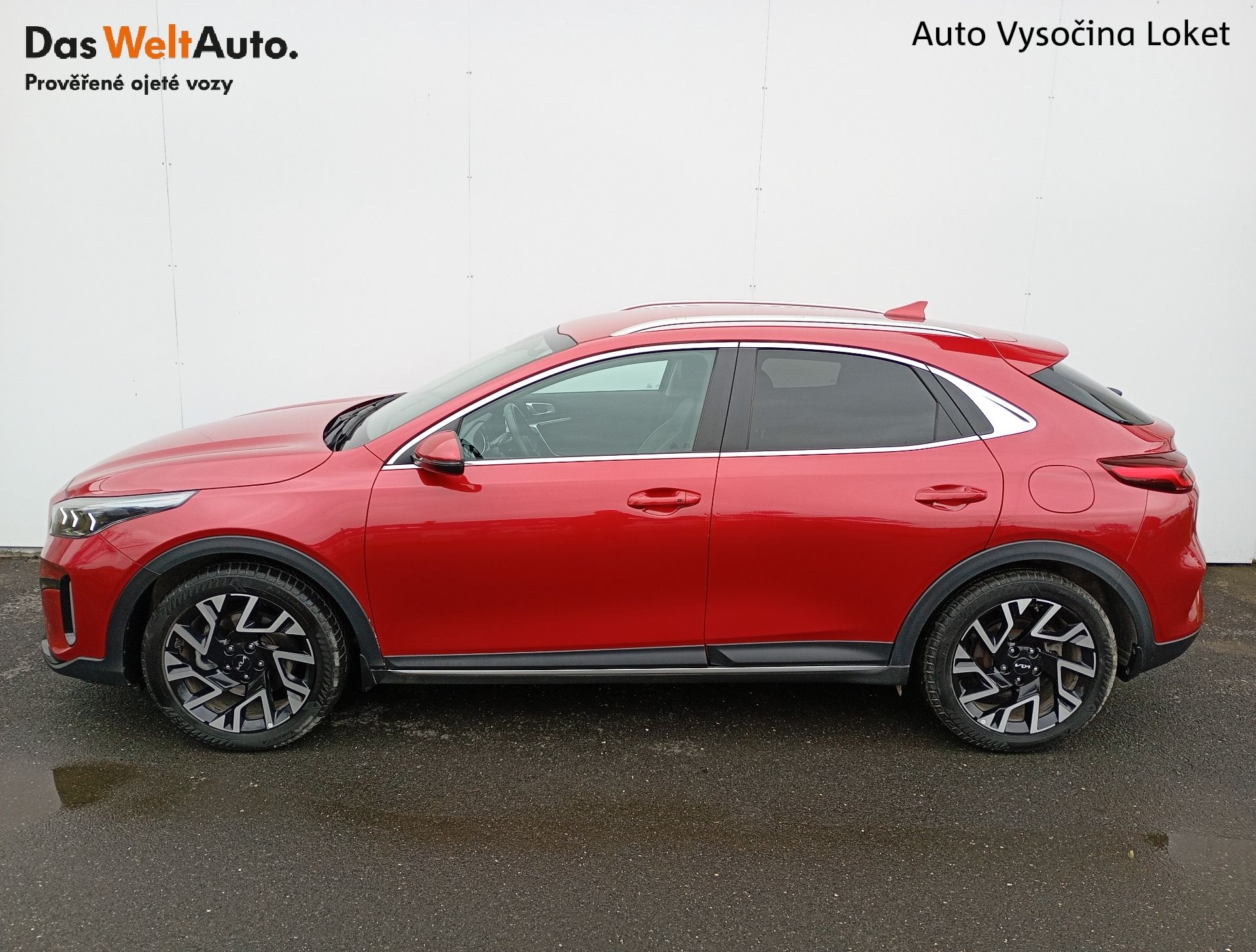 Kia XCee´d, 1.5 T-GDI 103kW automat TOP - fotka 3