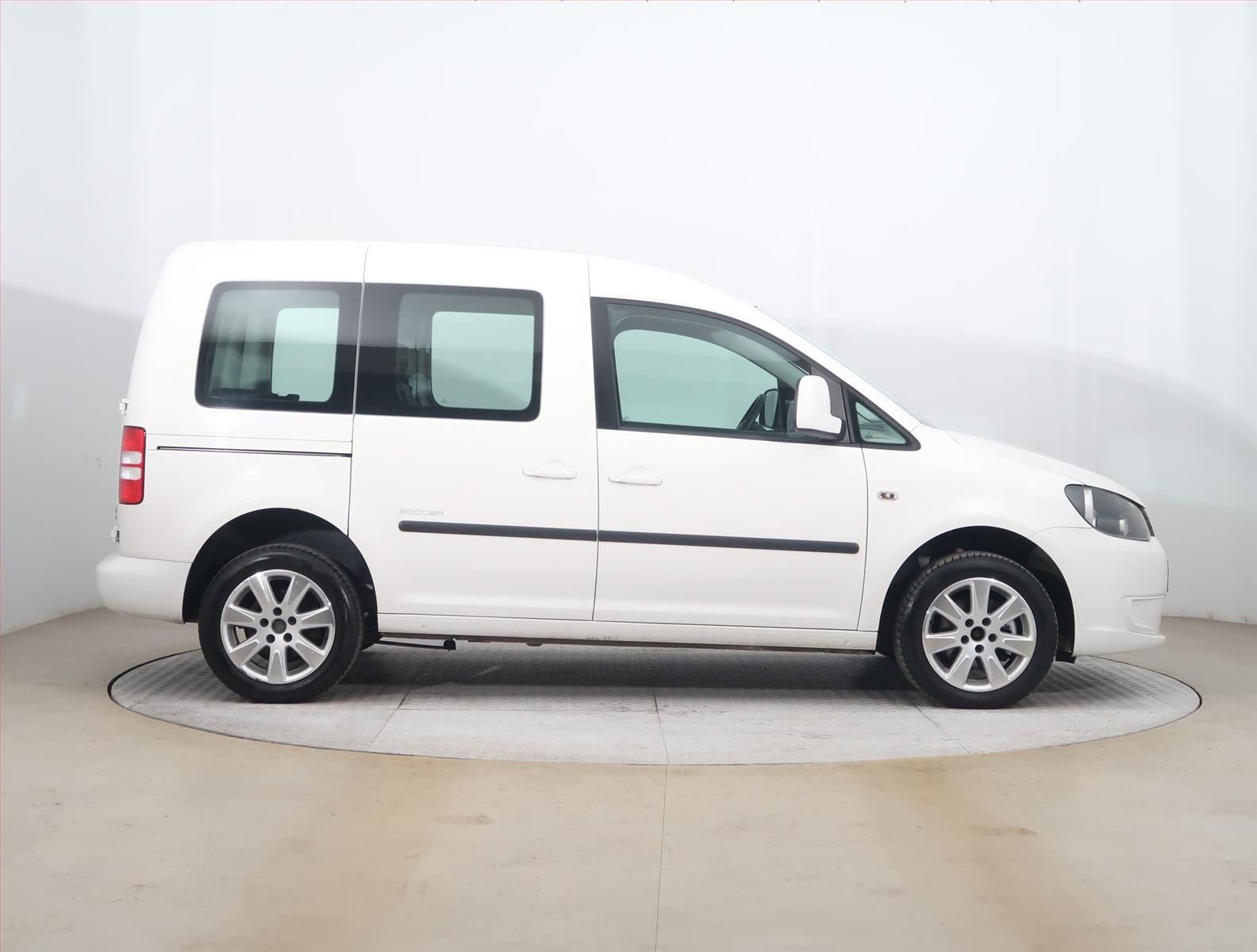 Volkswagen Caddy, 1.6 TDI, 5Míst, Klima, 1Maj - fotka 6