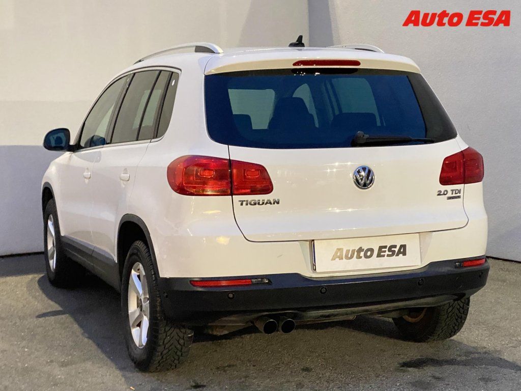 Volkswagen Tiguan, 2.0TDi 4x4,DSG - fotka 6