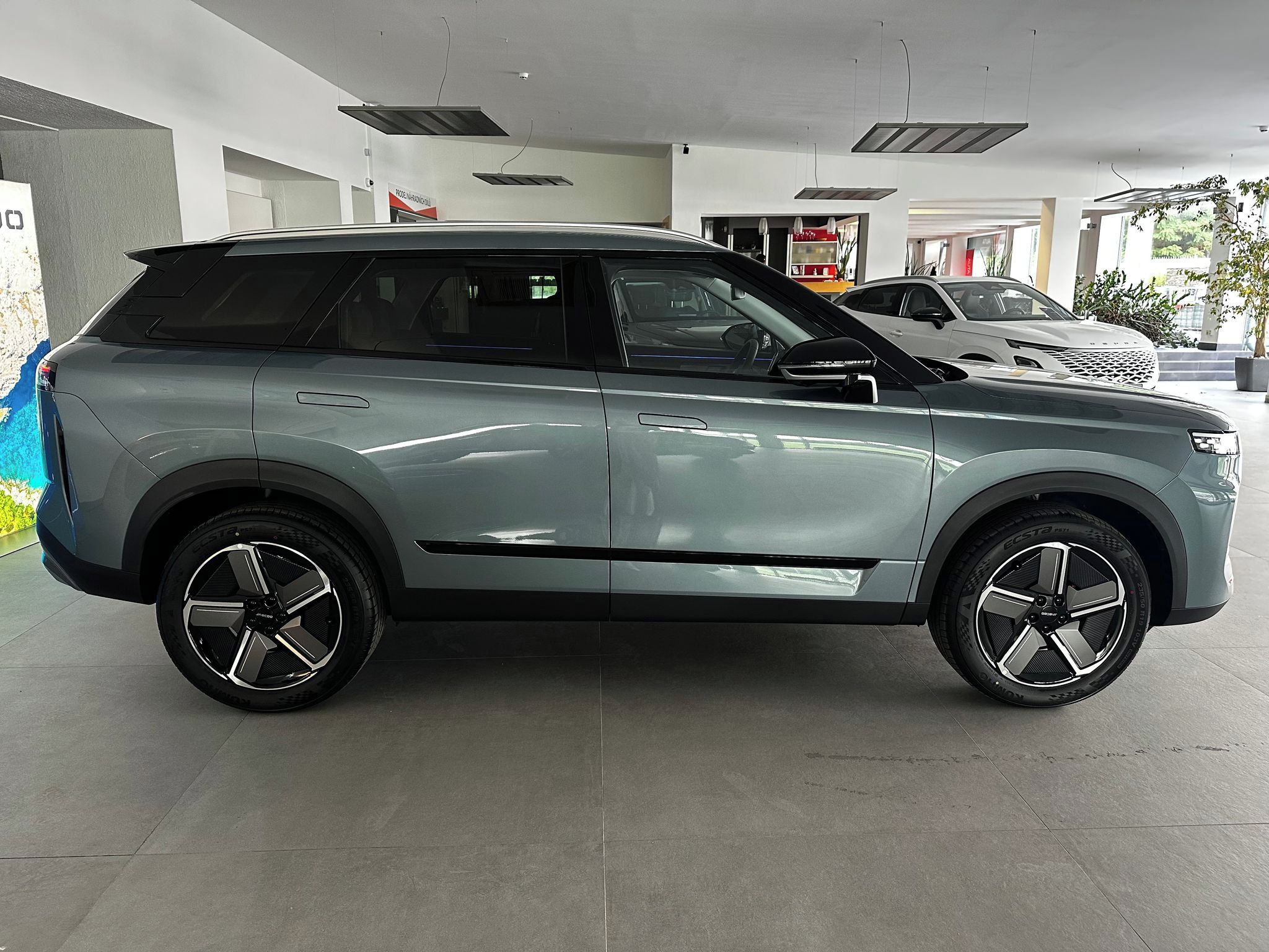 Jaecoo 7, 1,6 T-GDI DCT AWD EXCLUSIVE - fotka 4