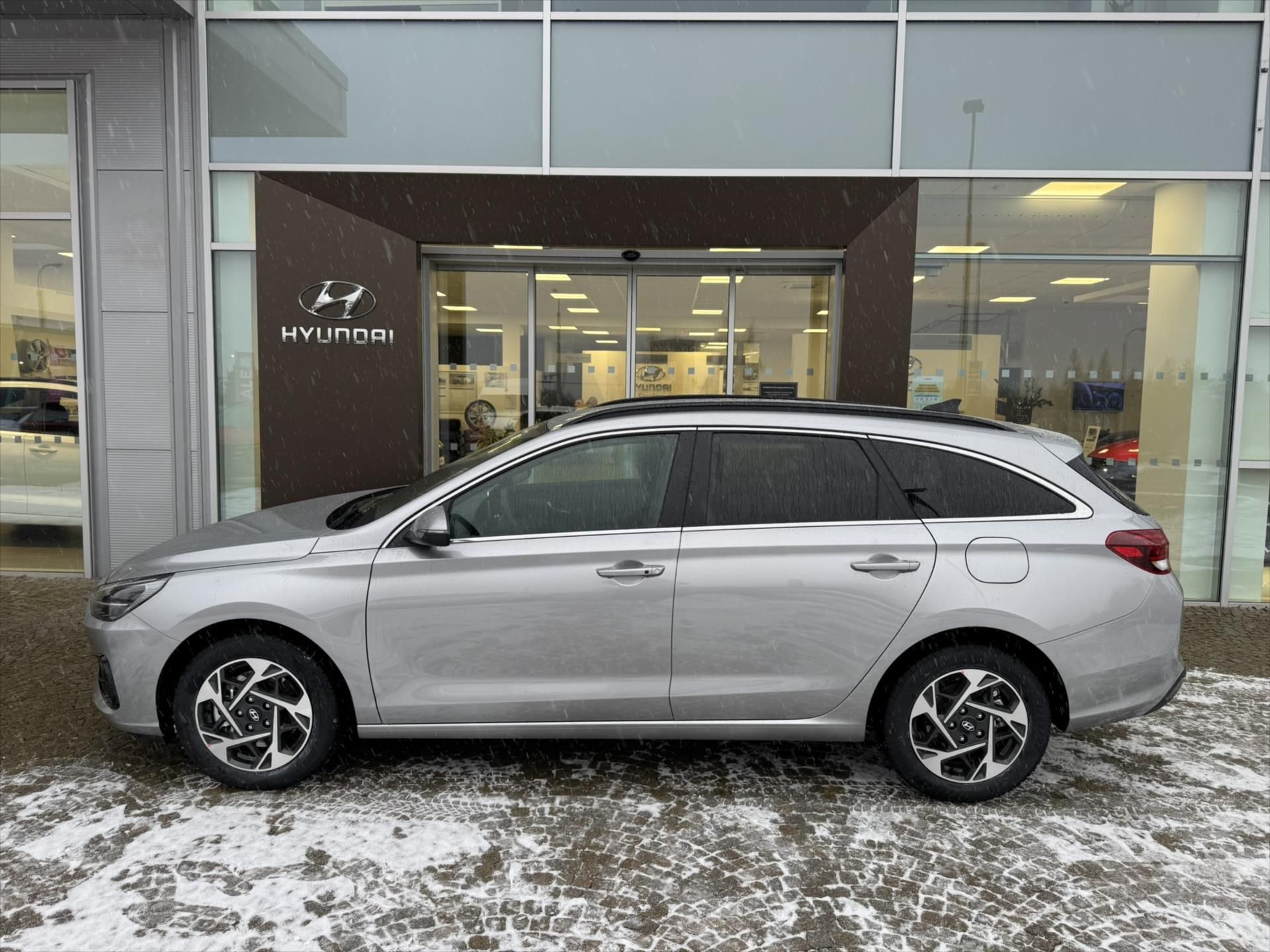 Hyundai i30, 1,0 T-GDI MT STYLE - fotka 3