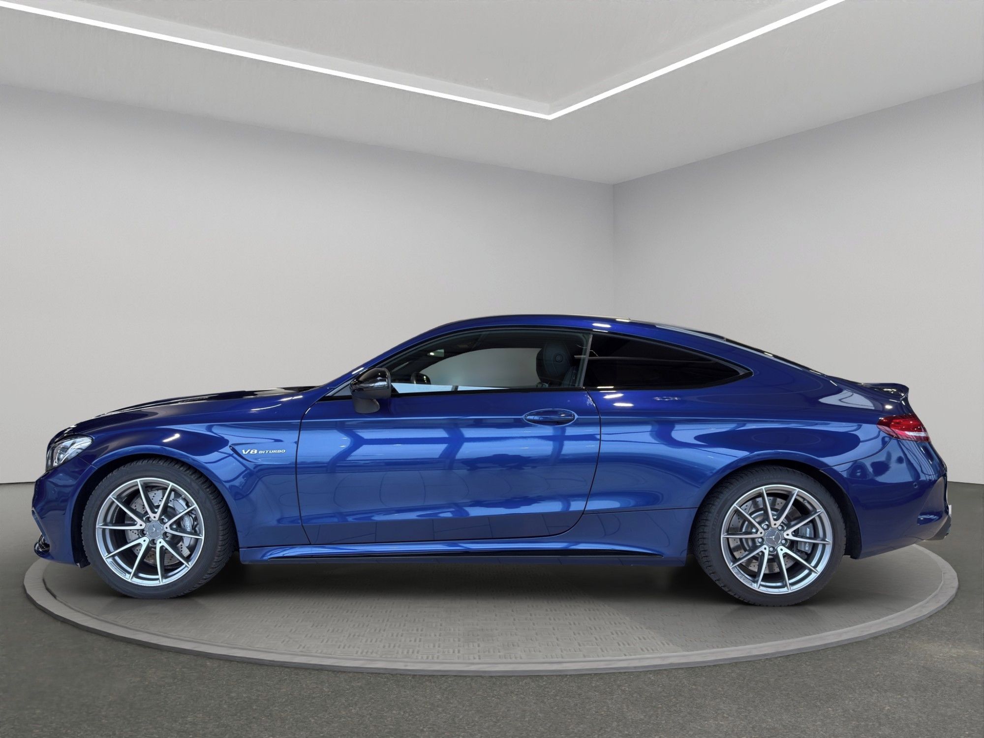 Mercedes-Benz Třídy C, 63 AMG - fotka 5