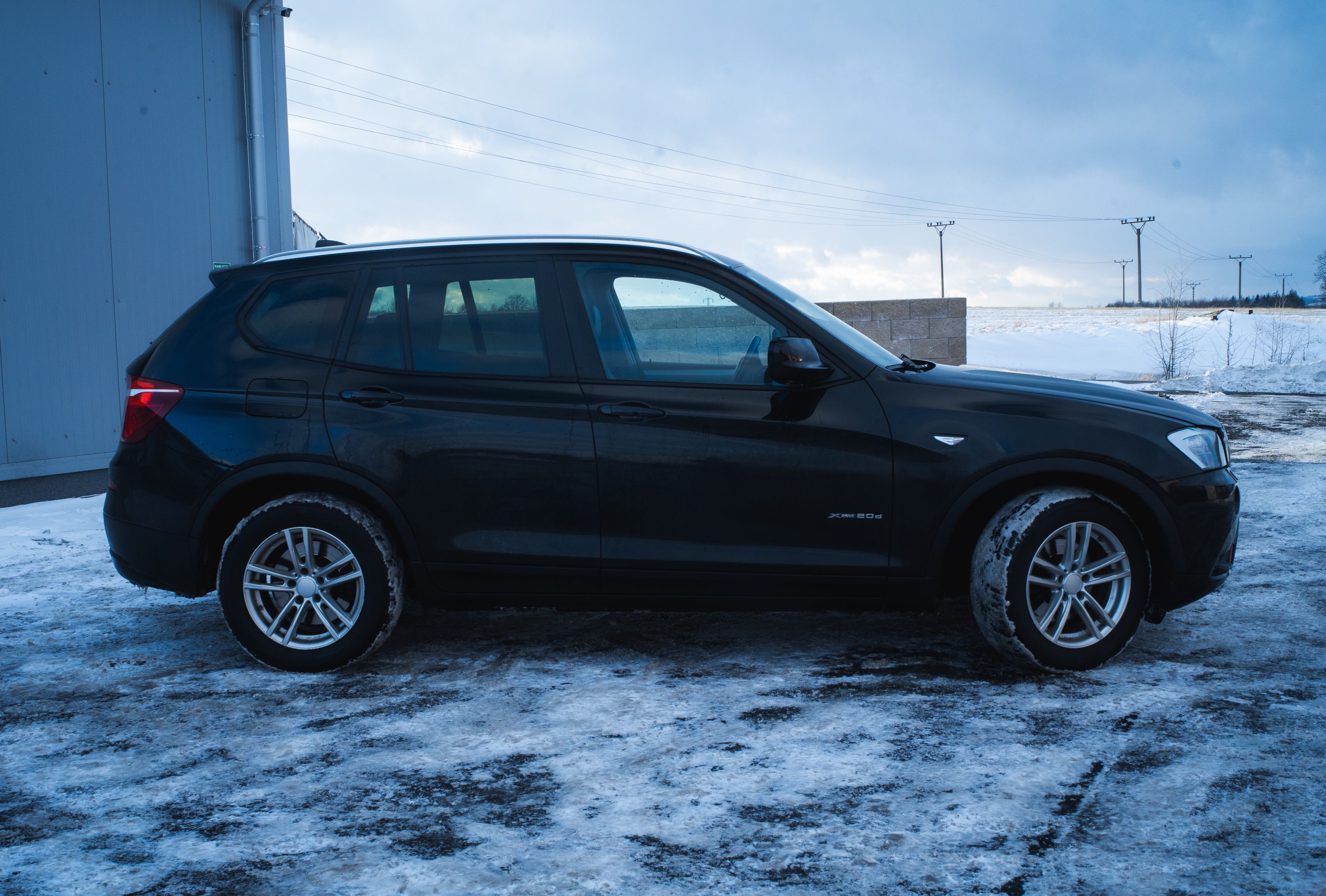 BMW X3, Xdrive 20D-servisováno-manuál - fotka 4