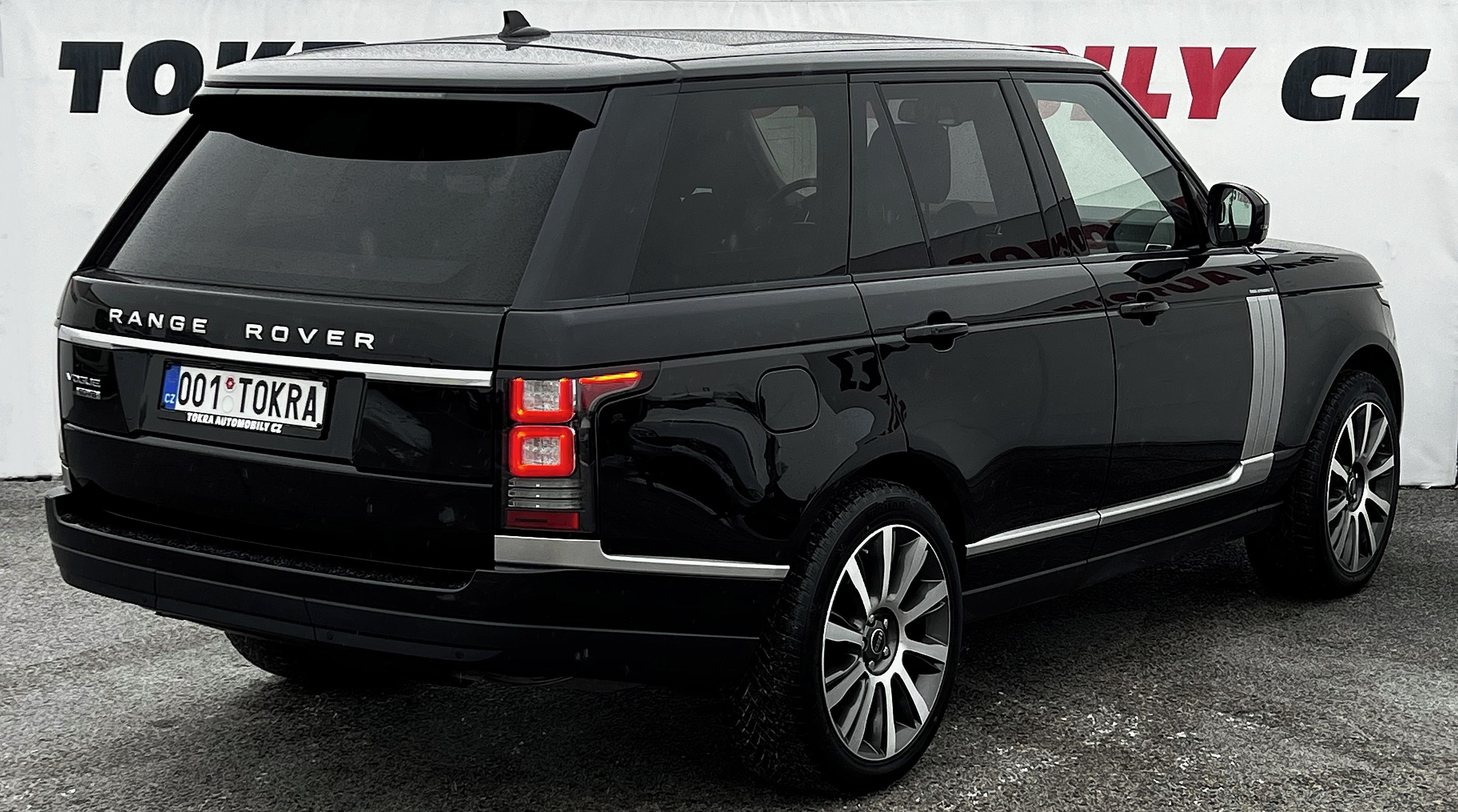 Land Rover Range Rover, 4.4 SDV8 Vogue ACC Tažné DPH - fotka 4