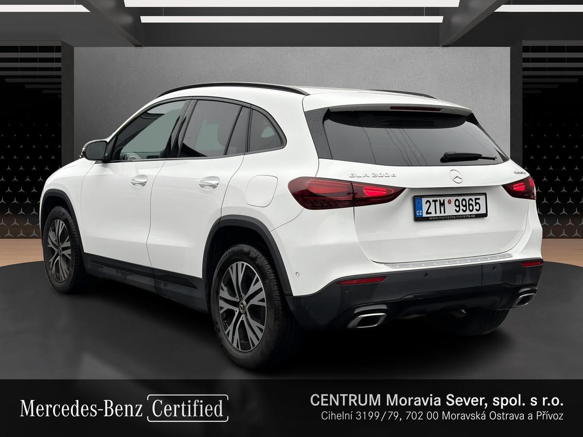 Mercedes-Benz GLA, 200d 4M, CZ, 1. majitel - fotka 3