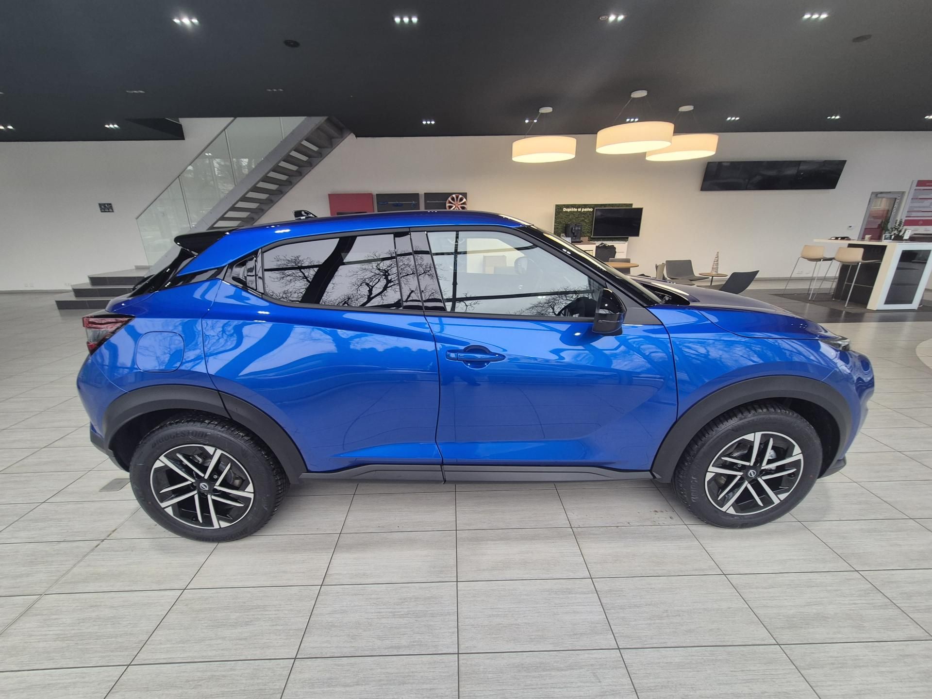 Nissan Juke, 1.0DIG-T 84kW N-connecta - fotka 4
