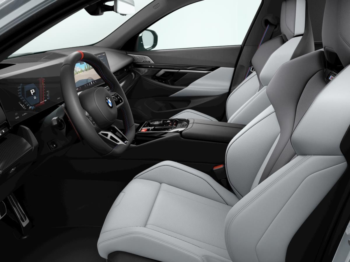 BMW M5, Sedan - fotka 6
