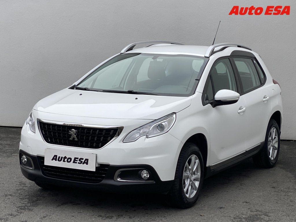 Peugeot 2008, 1.2 PT,ČR,GT Line - fotka 3